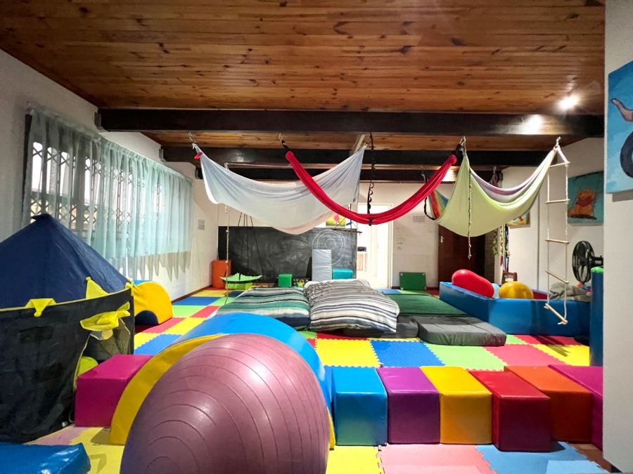 4 Bedroom Property for Sale in Walmer Downs Eastern Cape